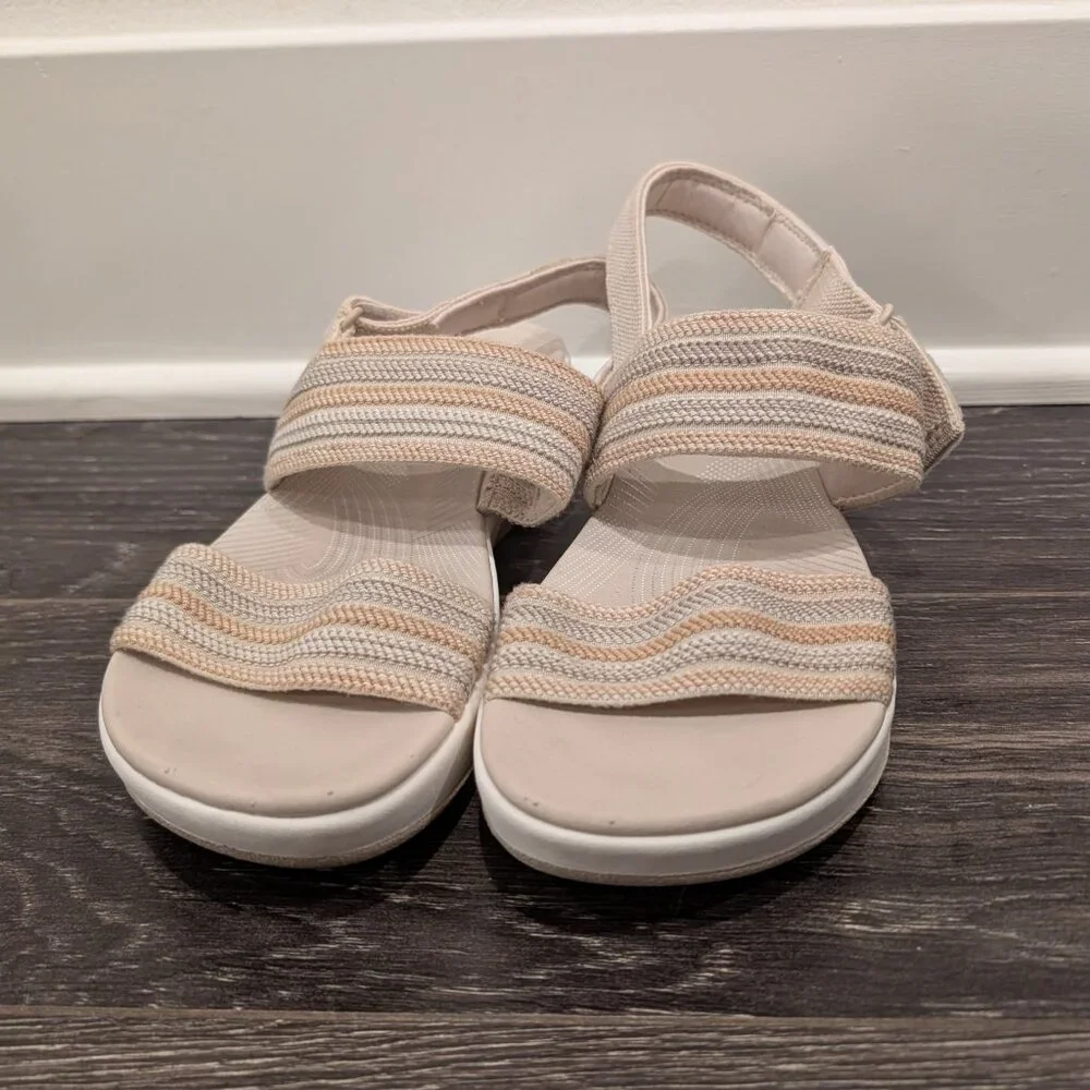 Clarks Cloudsteppers Arla Stroll Women's Sandals in Beige Combination - Picture 3 of 8